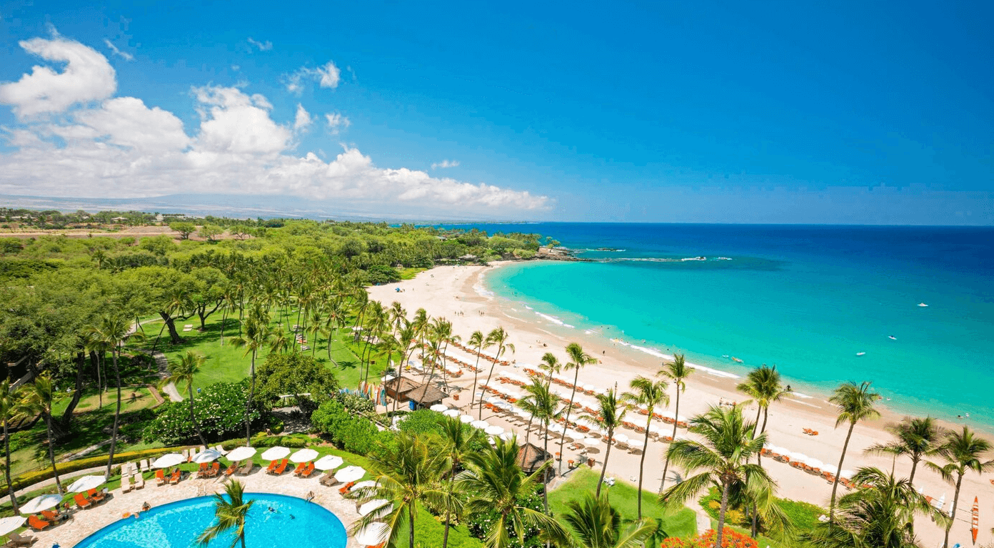 Mauna Kea Beach Hotel Beach area- Marriott Hotel in Hawaii