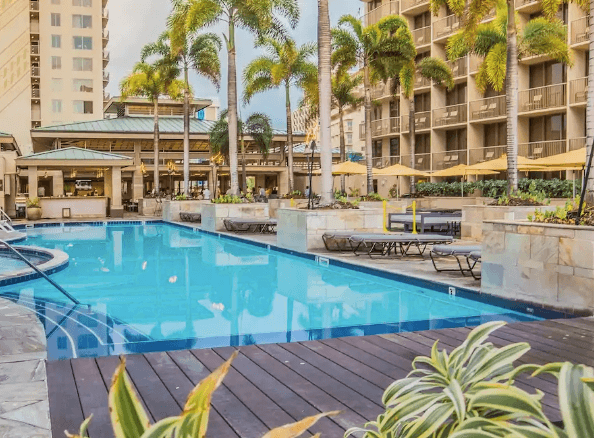 embassy suites waikiki beach