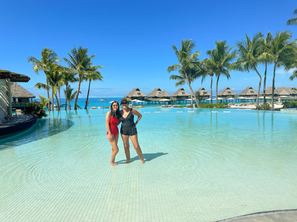 mother daughter at Conrad Hilton bora bora