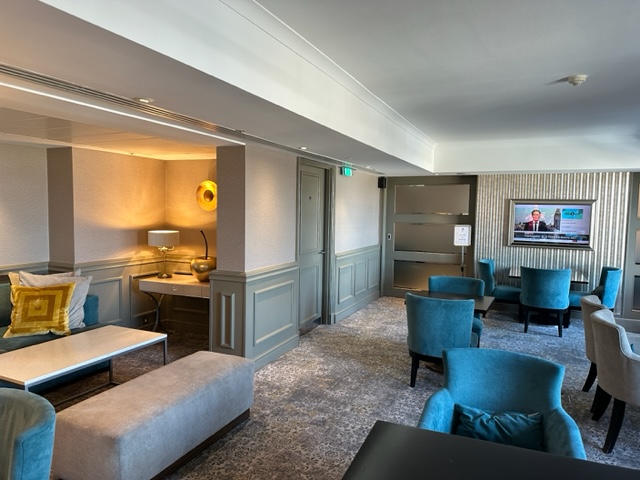 Hotel lounge 