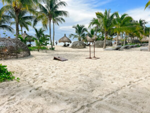 Secrets Moxché beach