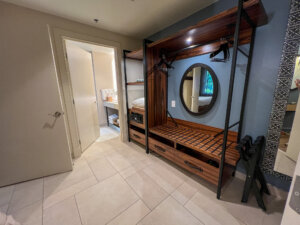 hallway in suite at Hyatt Regency lost pines