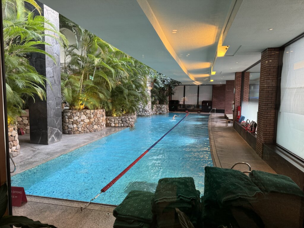 Grand Hyatt Seoul Indoor Pool