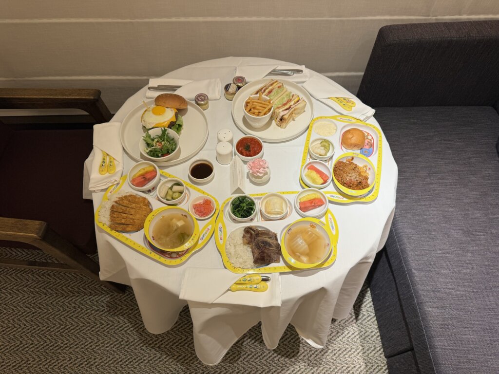 Grand Hyatt Seoul Club room service