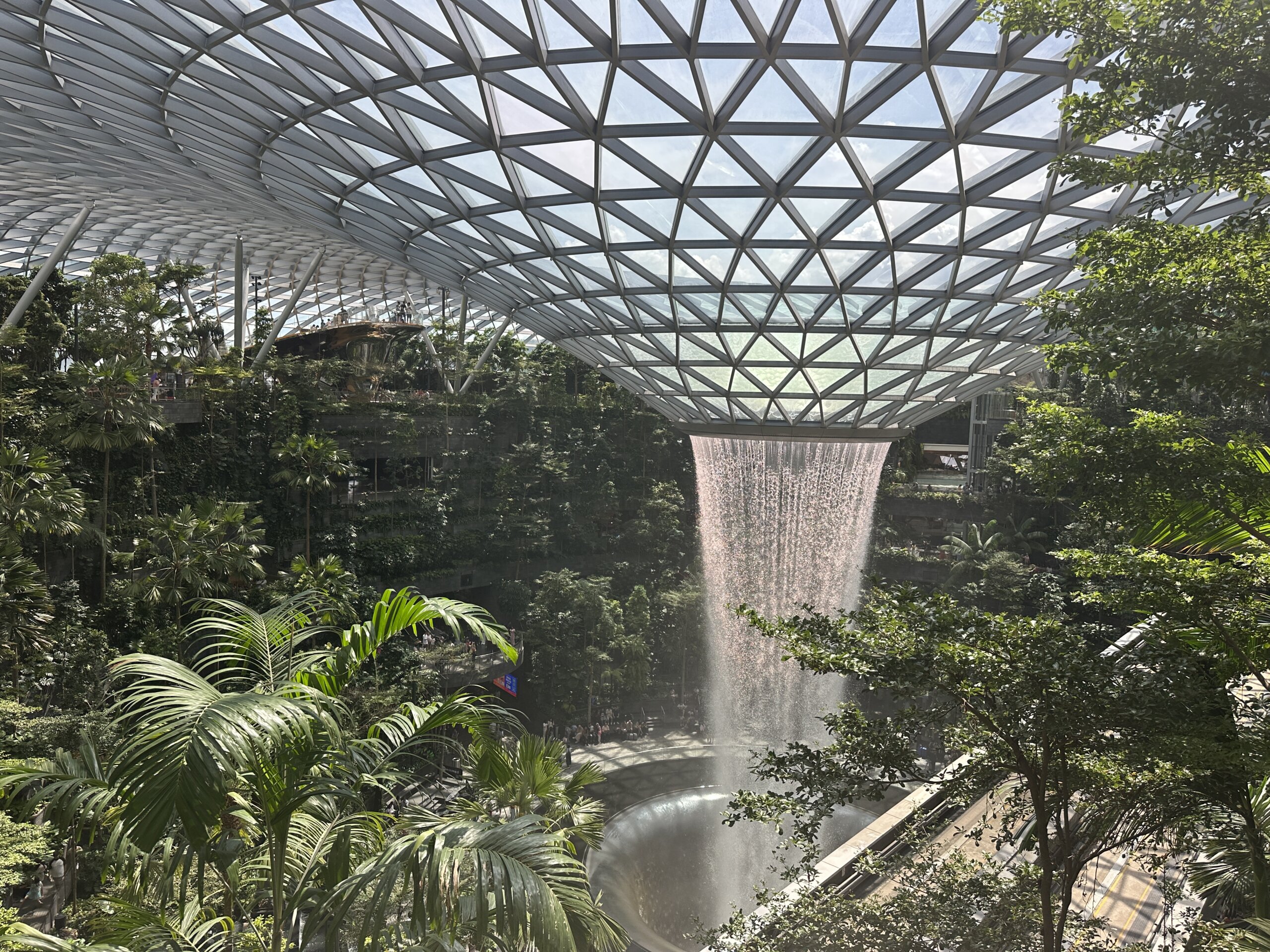 Large indoor water fountain