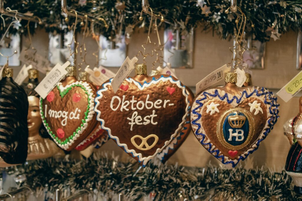 Decorative heart garland for Oktoberfest